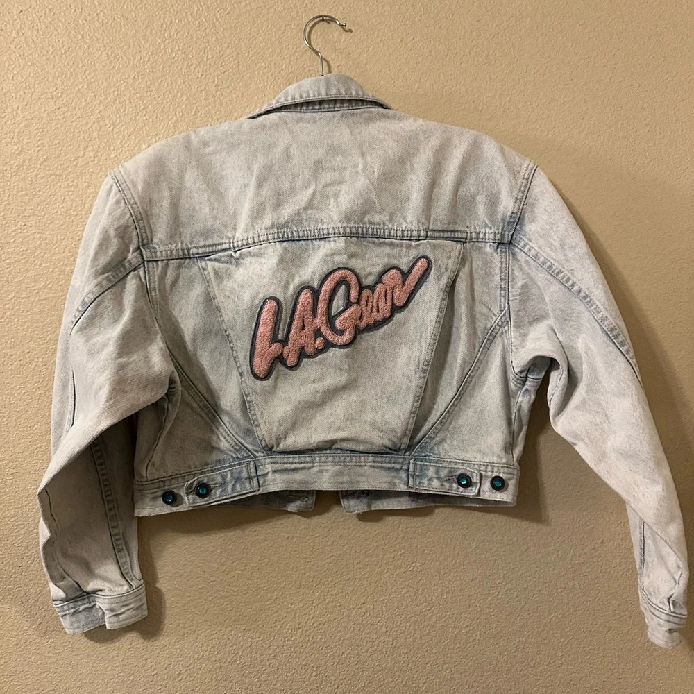 L.A. Gear Light Blue Cropped Denim Jacket - Picture 9 of 10